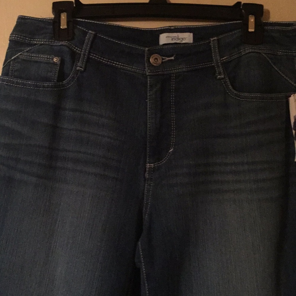 Indigo Capris New with tags